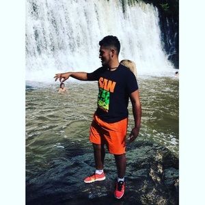 Meet your Posher, Abel